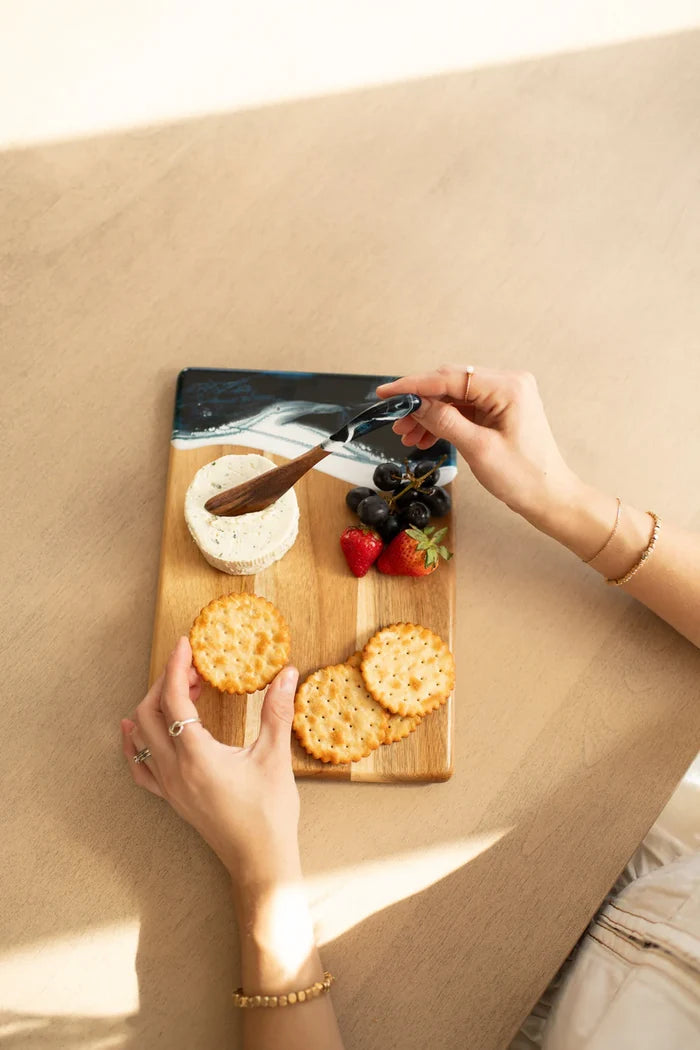 Acacia Cheese Spreader in Navy & White