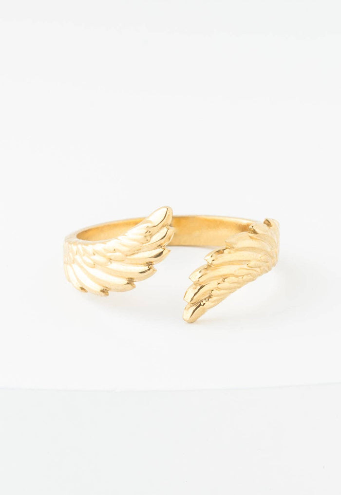 Birds of the Same Feather Ring in Gold