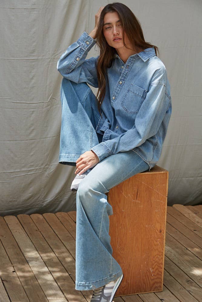 Chambray Buttondown Shirt