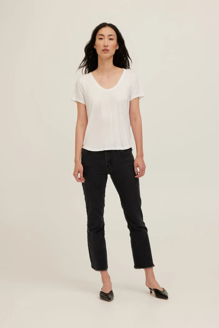 Flora U Neck Tee