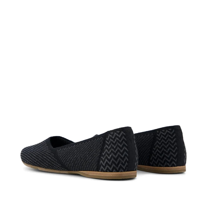 Gemma Flat in Black Engineered Knit