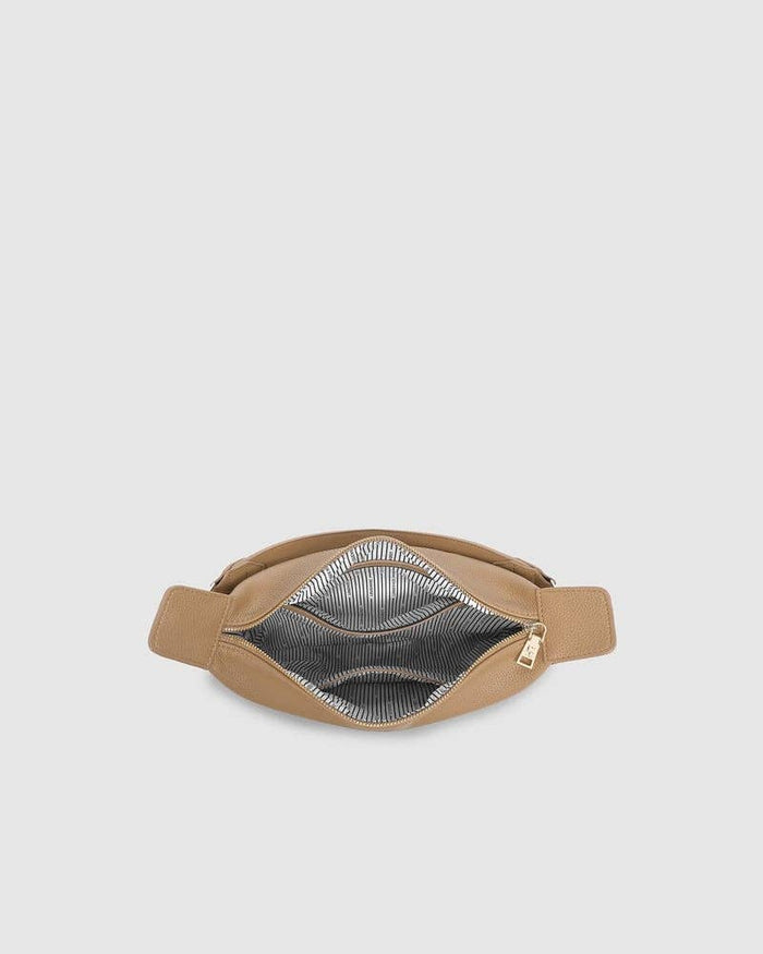 Georgina Shoulder Bag in Honey