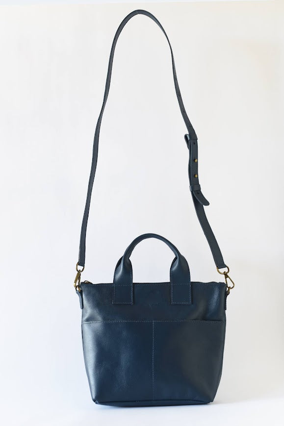 GR Medium Crossbody in Blue