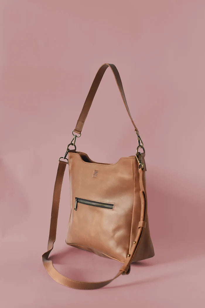 GR Mid-Sized Crossbody in Cognac