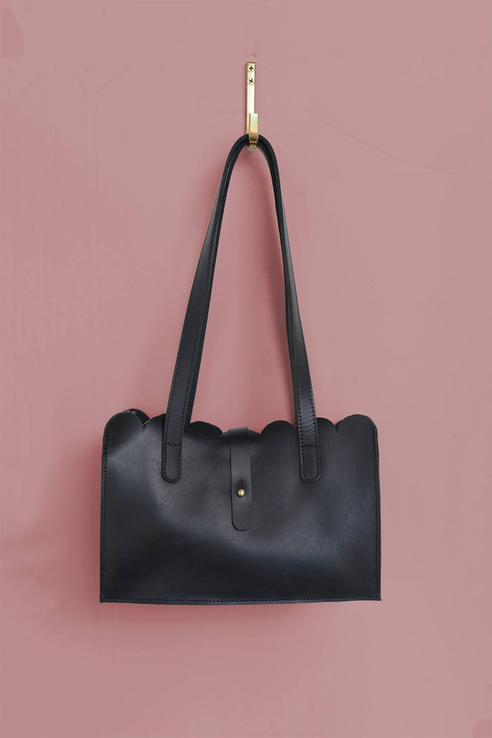GR Scalloped Convertible Midsized Handbag in Black