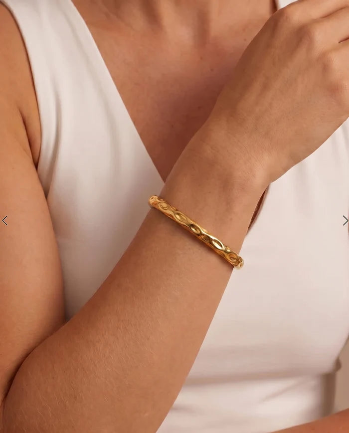 Hammered Bangle - Waterproof