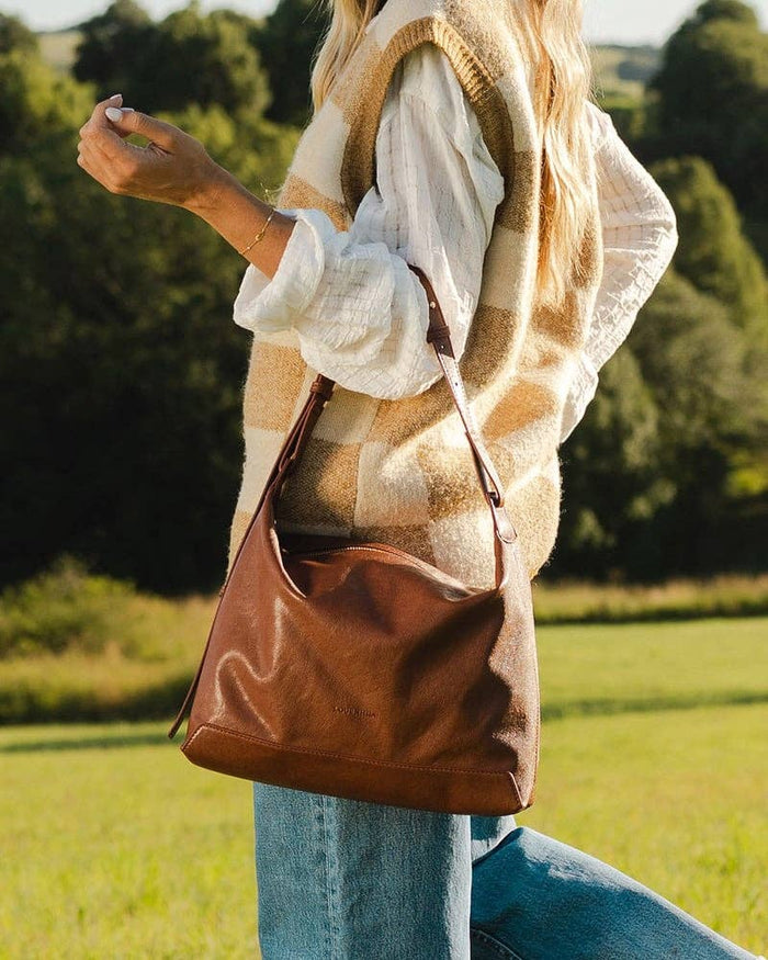 Helena Shoulder Bag in Cognac