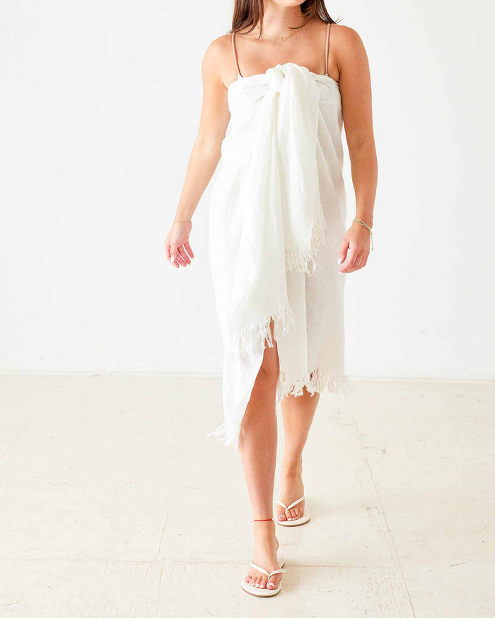 Hermosa Linen 3-Way Wrap in Off White