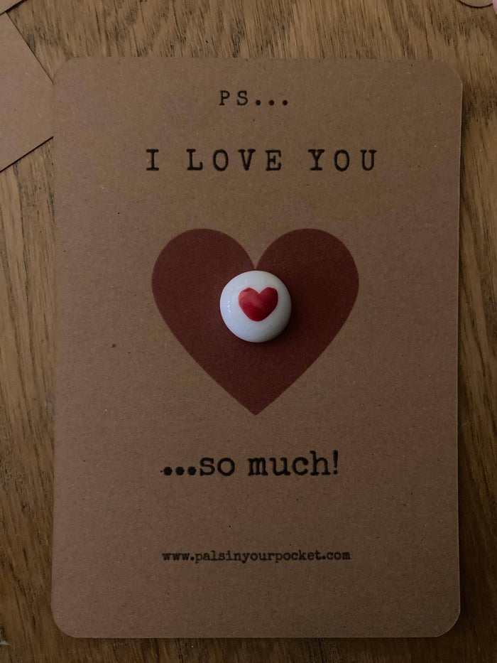 Love You Pocket Hug With Heart Gifts & Greeting Card: So Much…