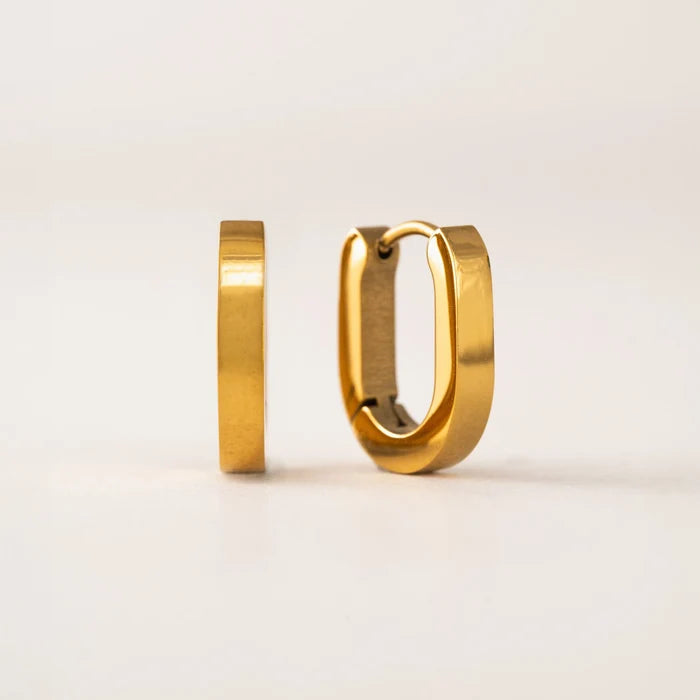 Maya Paperclip Hoops in Gold