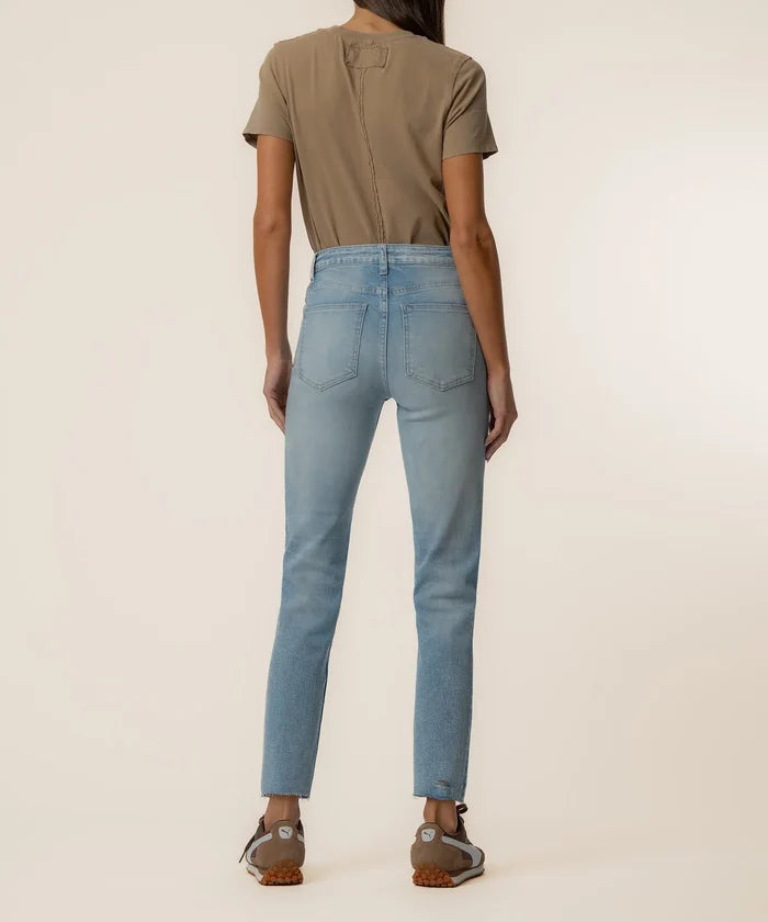 Rachael High Rise Mom Jean in Performance