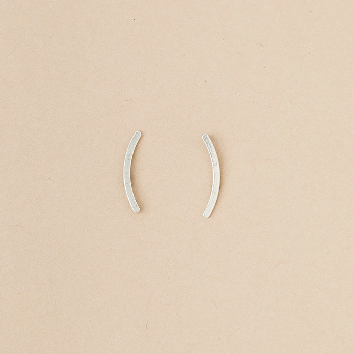 Refined Earring Collection - Comet Curve in Silver