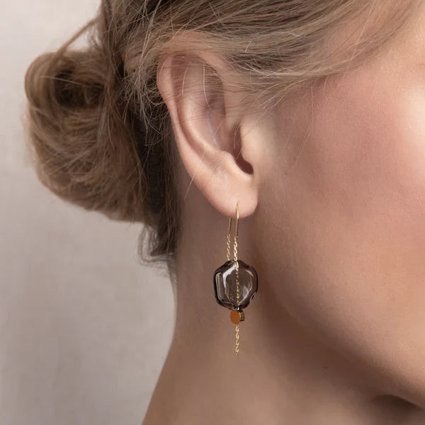 Refined Glass Organic Threader Earrings in Smoke/Gold