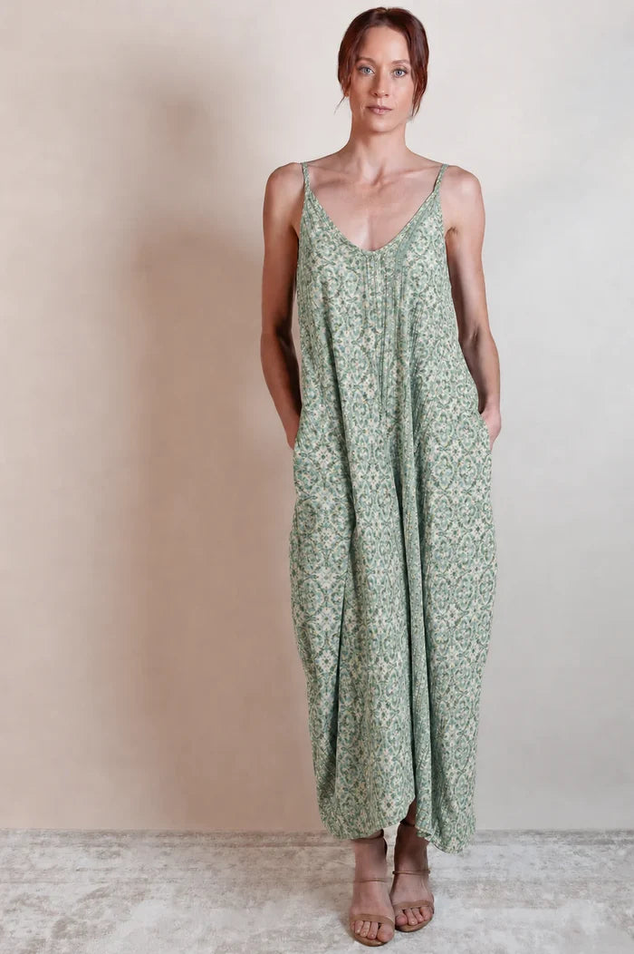 Tov Dress in Batik Green